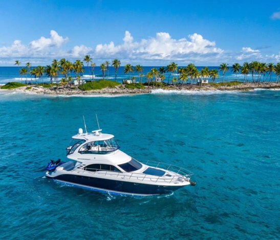 yacht rental in the bahamas